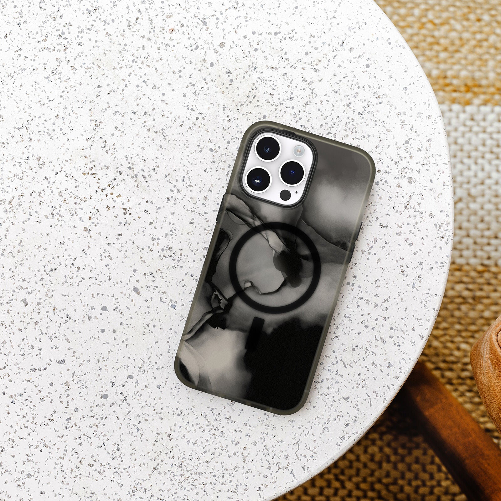 iPhone 14 Pro Max Figura Series Case with MagSafe
