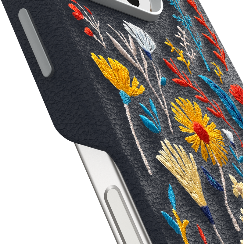 product image 3 - iPhone 16 Pro Case Symmetry Series Cactus Leather Embroidery